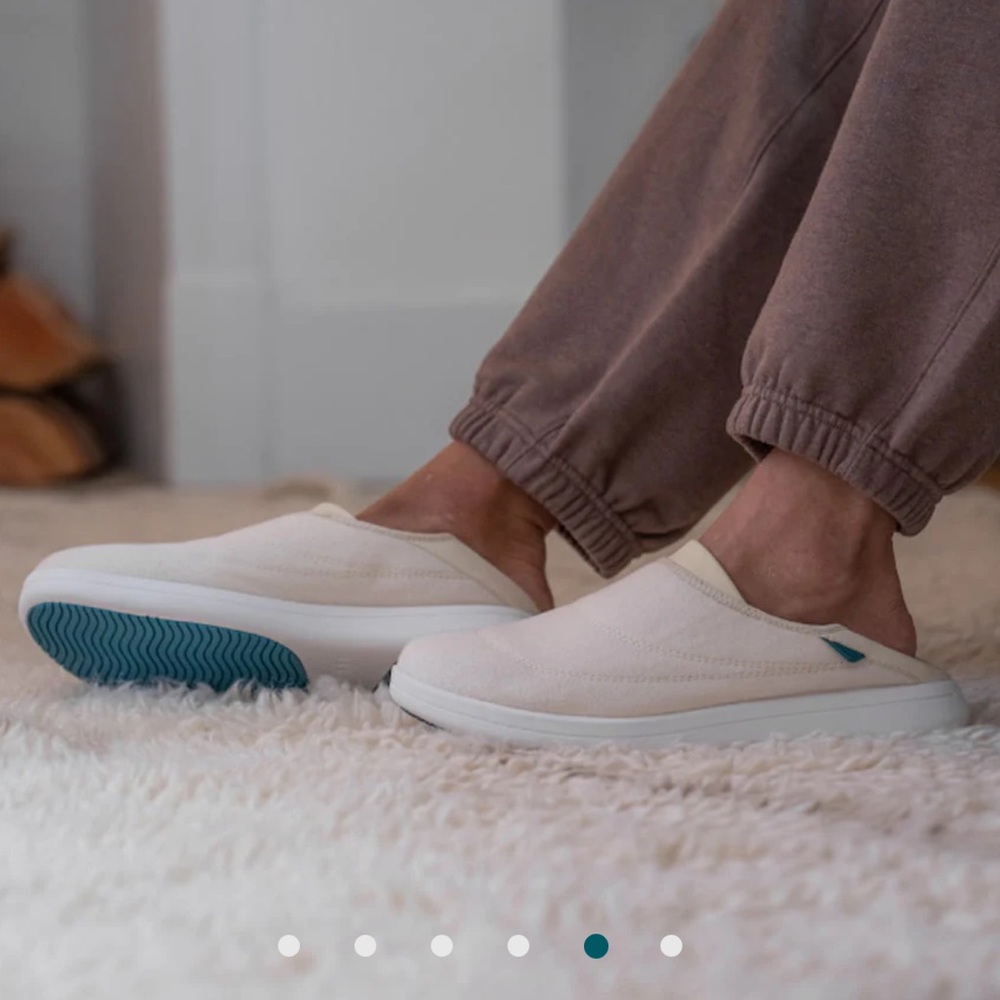 Vessi 100% WATERPROOF
Sunday Slippers